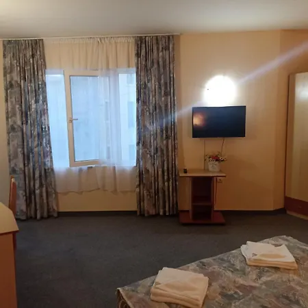 Krasi Hotell Ravda