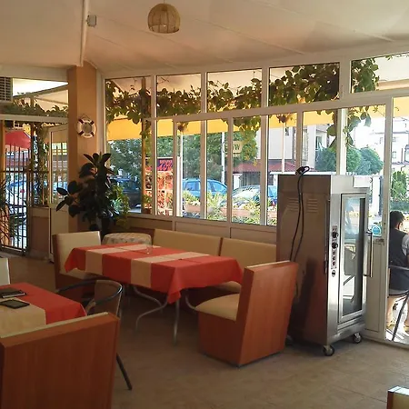 Hotell Krasi 2*