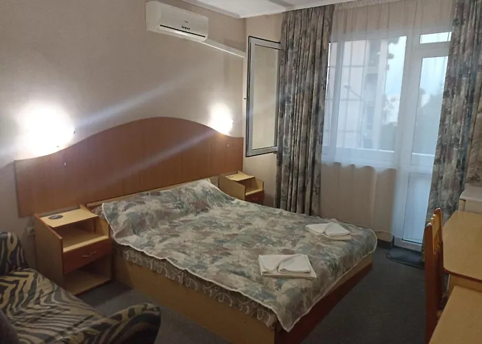 Krasi 호텔 라브다